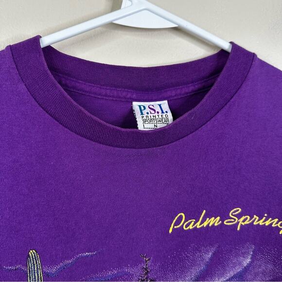 Vintage Palm Springs T-Shirt Size M Purple Coyote Desert Graphic Short Sleeve - Picture 9 of 10